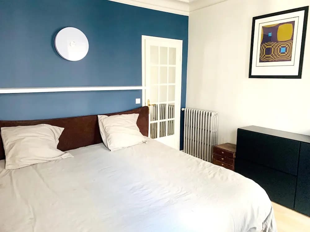 Apartment with 2 Bedrooms in Paris, with Balcony And Wifi - photo 4