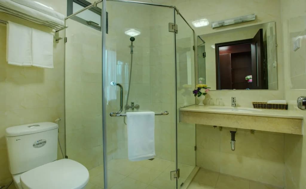 TQT Hotel - photo 8