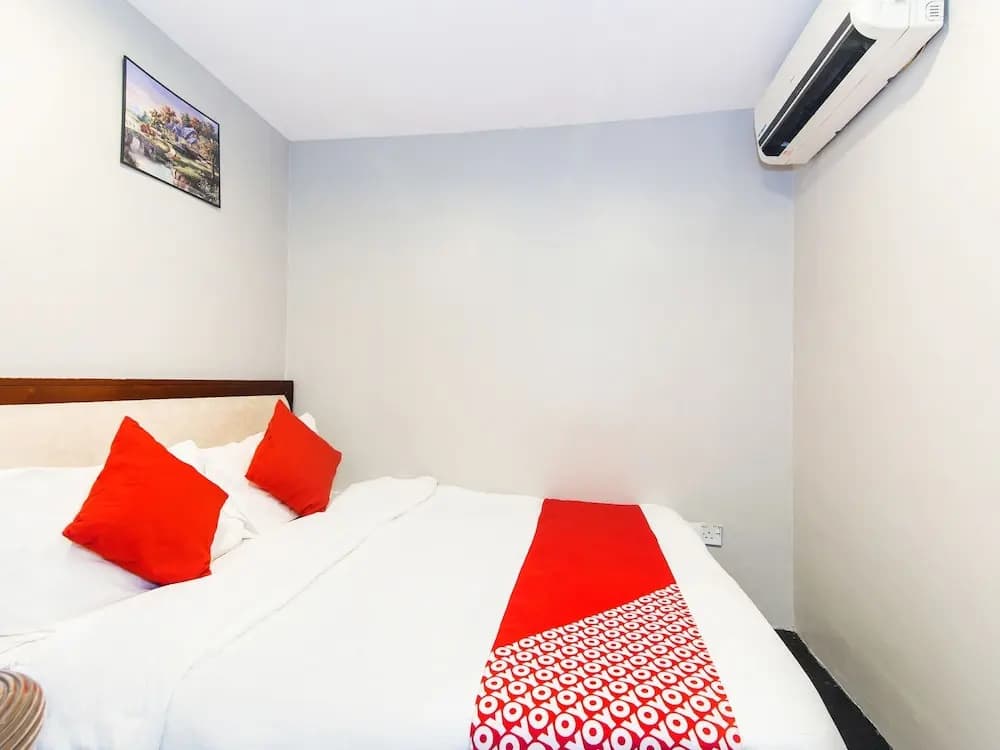 OYO 423 BMS Hotel - photo 3