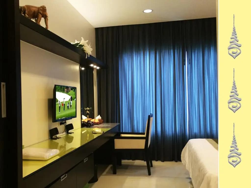 Apt S104 Kamala Regent - photo 6