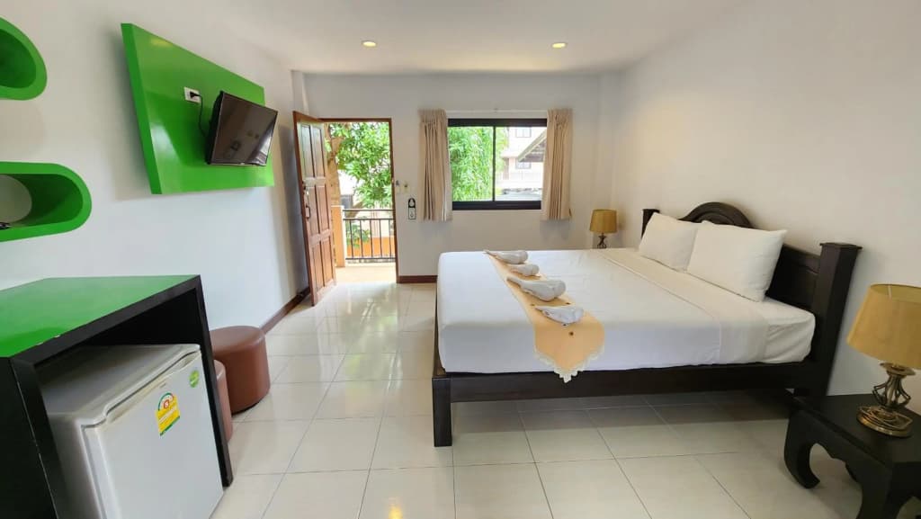 Panupong Hotel - photo 4