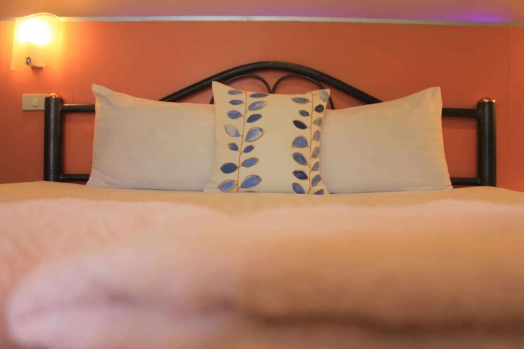 Thalang Guesthouse - photo 4