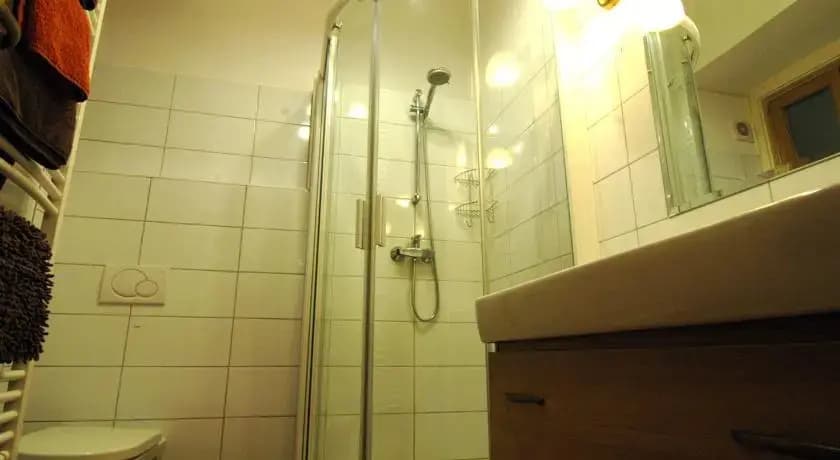 Liszt Studios Holiday Home Apartment - photo 9