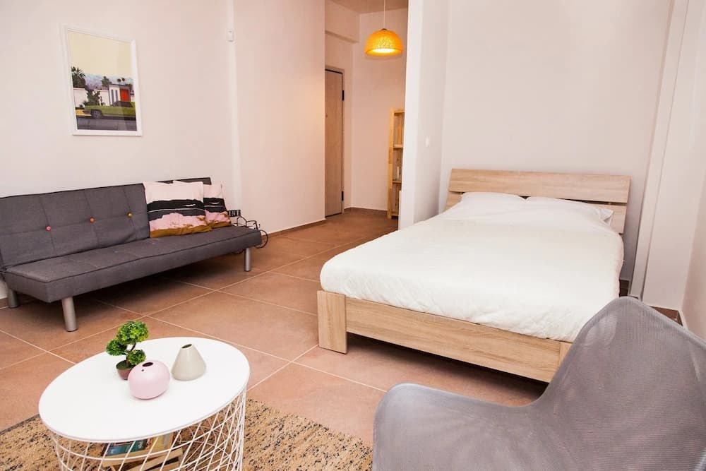 Cozy Studio Athens Downtown - Sleeps 3 - photo 3