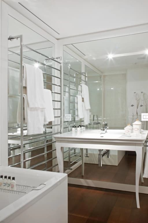 Magna Pars- L'Hotel à Parfum Small Luxury Hotels of the World - photo 50