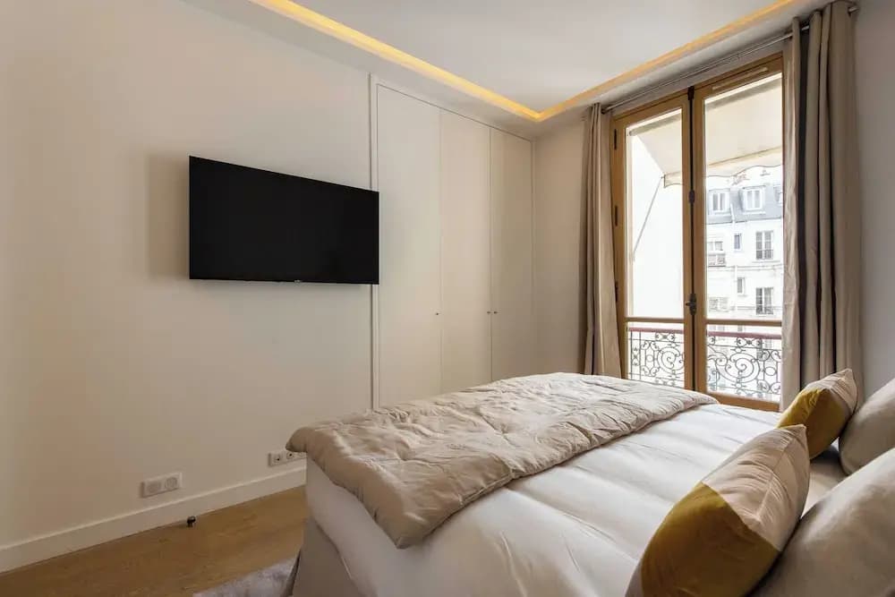 Sublime Apt - 3bd/6p With AC - Victor Hugo/16e - photo 1