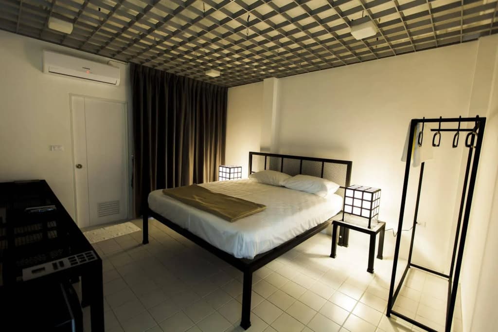 Quadromania Service Apartment - photo 2