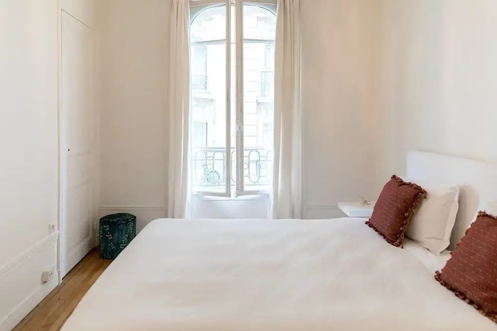 White Sacr I Beautiful 2-bedroom in Montmartre - photo 31