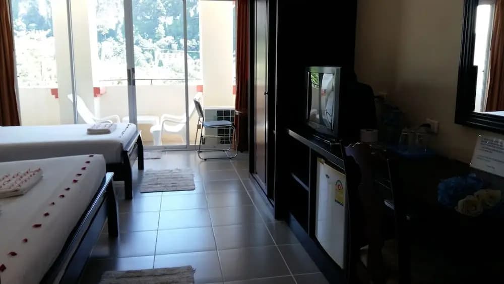 Number One Guest House - photo 5