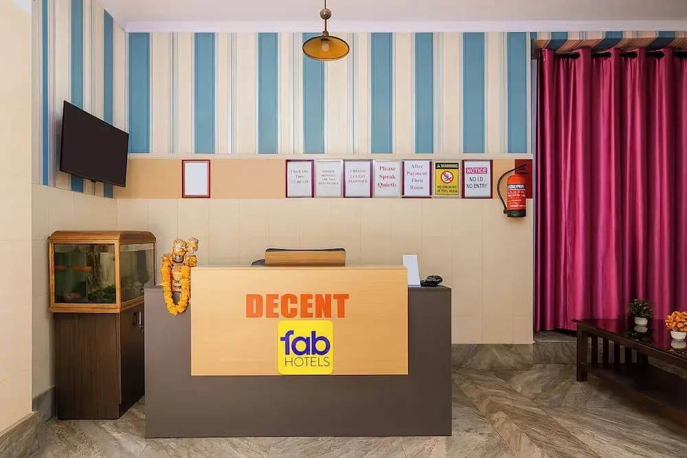 Fabhotel Decent - photo 2