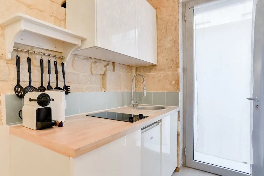 Lovely Studio Near Le Moulin Rouge And Montmartre - photo 9