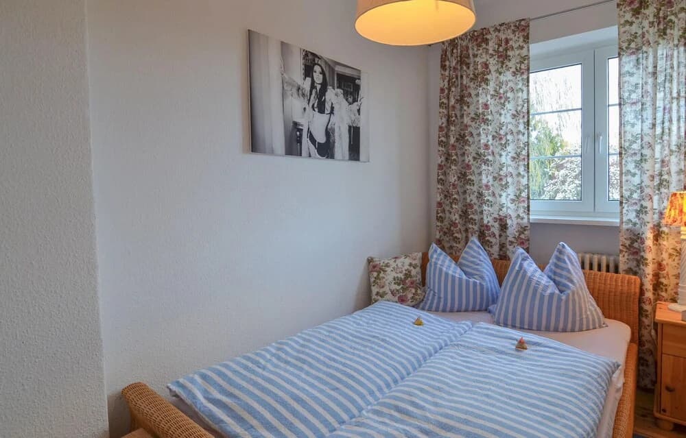 Beautiful Home in Berlin With 2 Bedrooms and Internet - photo 2