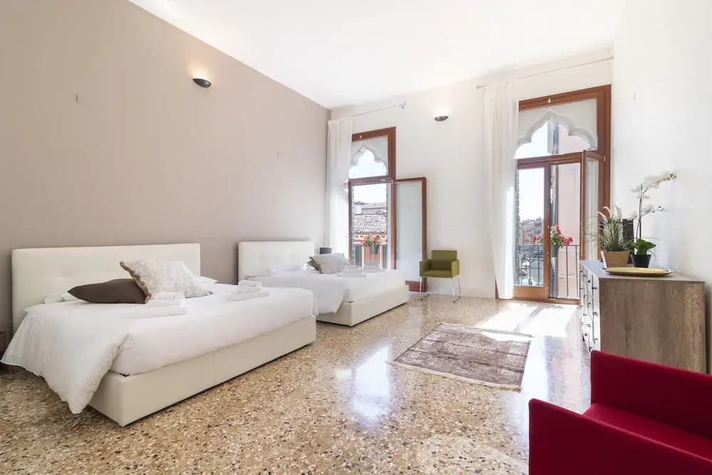 Best Rialto Palace - photo 6