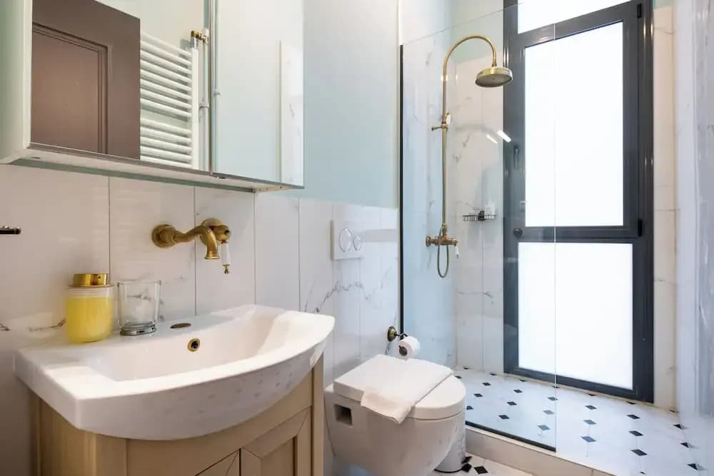 Meadows - Luxury 3-Bedroom Apt in Athens - photo 8