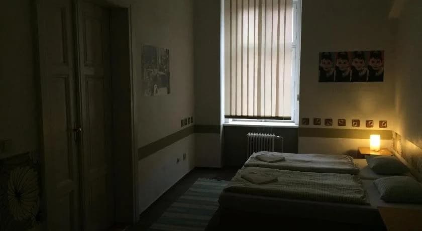 Charles Square Hostel - photo 6