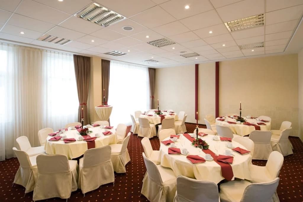 ibis Styles Berlin-Treptow - photo 21