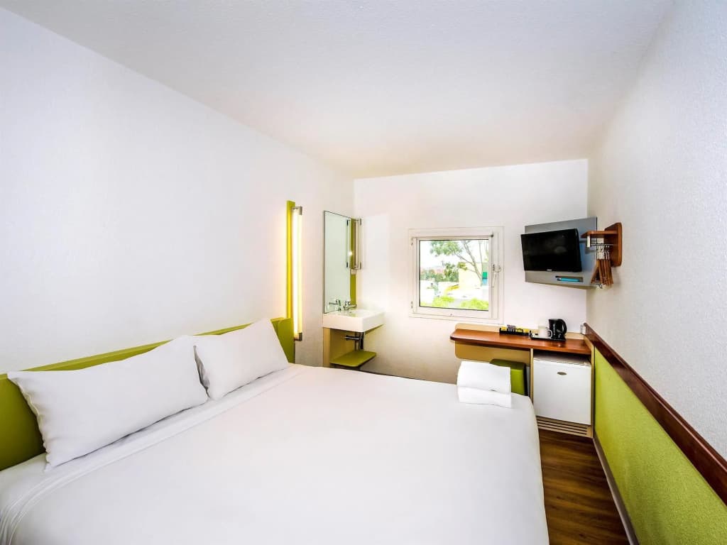 Ibis Budget St Peters - photo 6