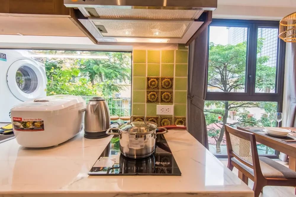 Sunny Home Apartment - photo 7