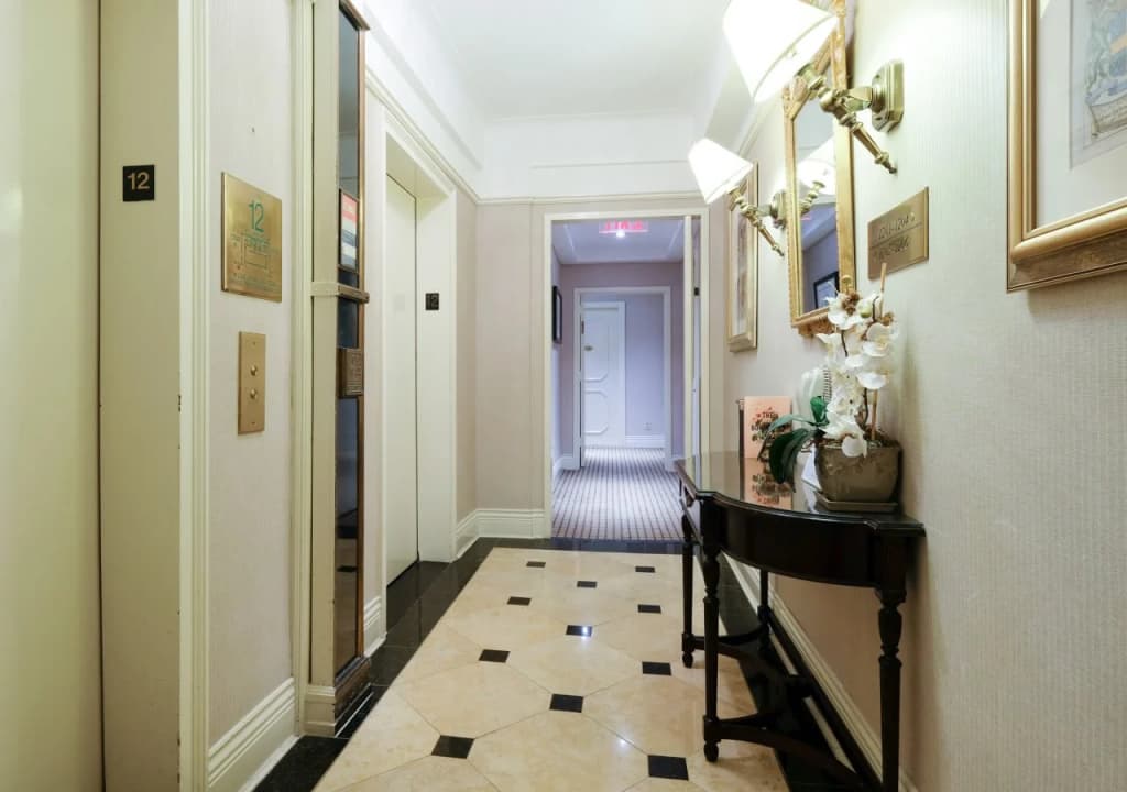 Fitzpatrick Manhattan Hotel - photo 17