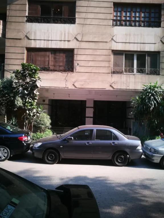 Three Bedrooms Apartment Degla Maadi - photo 1