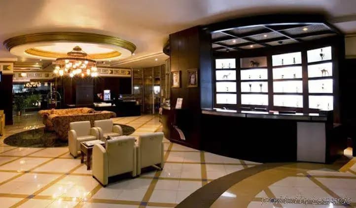 Seven Sands Hotel Apartments - photo 13