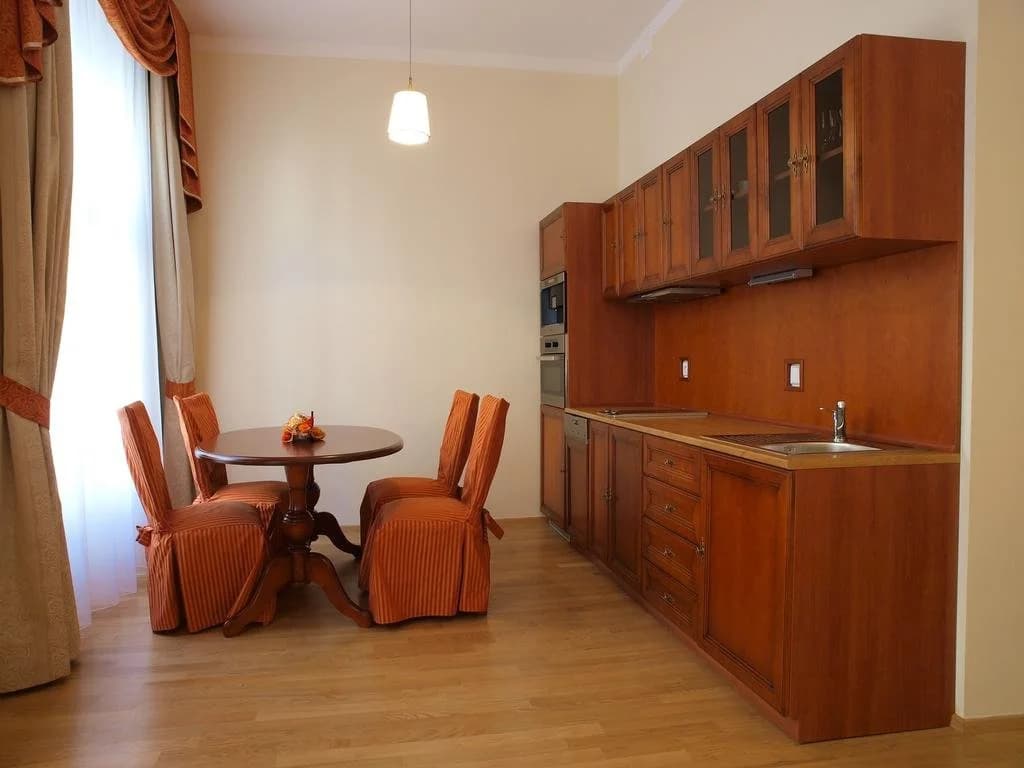 City Apartment - photo 6