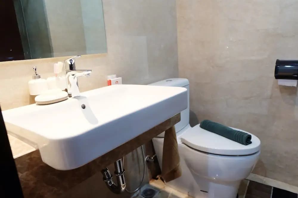 Comfy Studio Menteng Park Apartment - photo 9