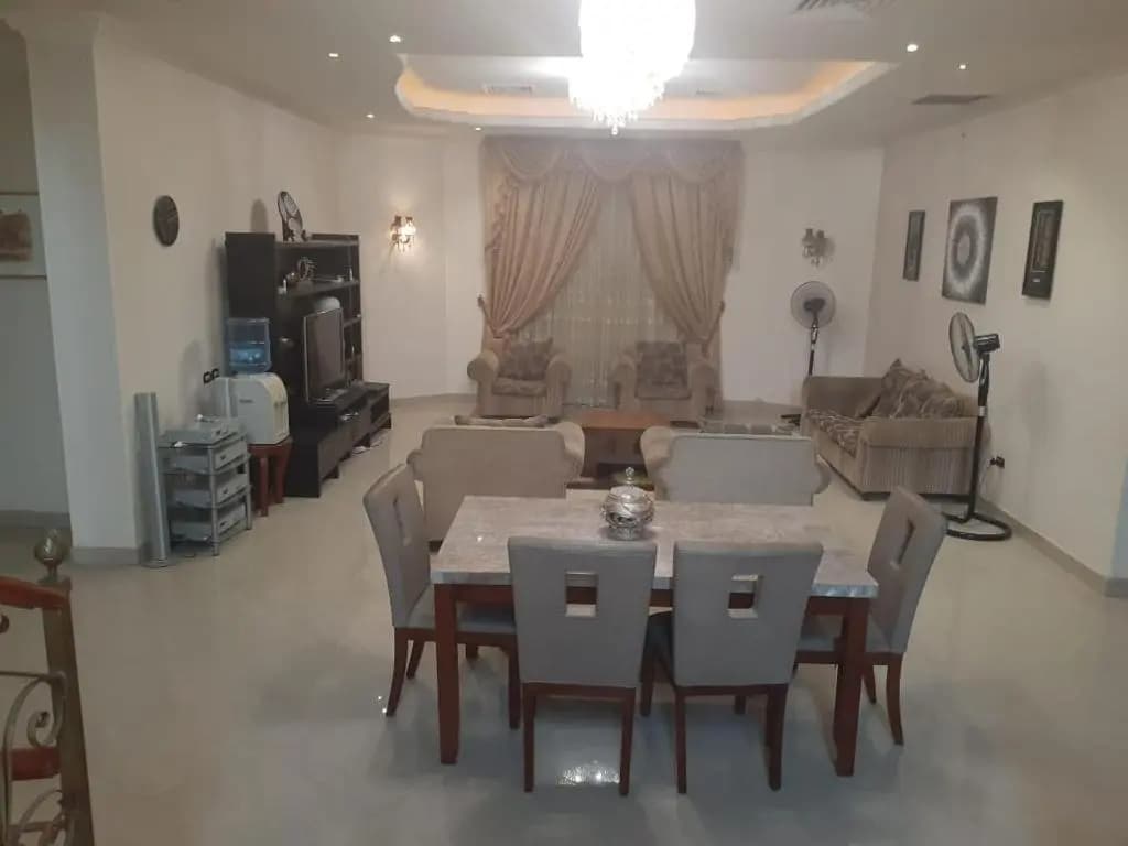 Super luxurious villa with large landscape areas - photo 15