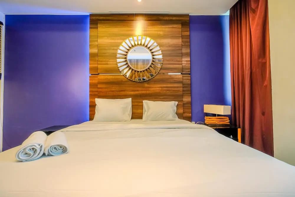 Homey Penthouse 3Br With Extra Room Kemang Village Apartment - photo 18