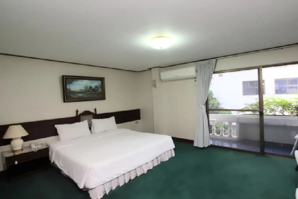Baan Busarin Hotel - photo 5