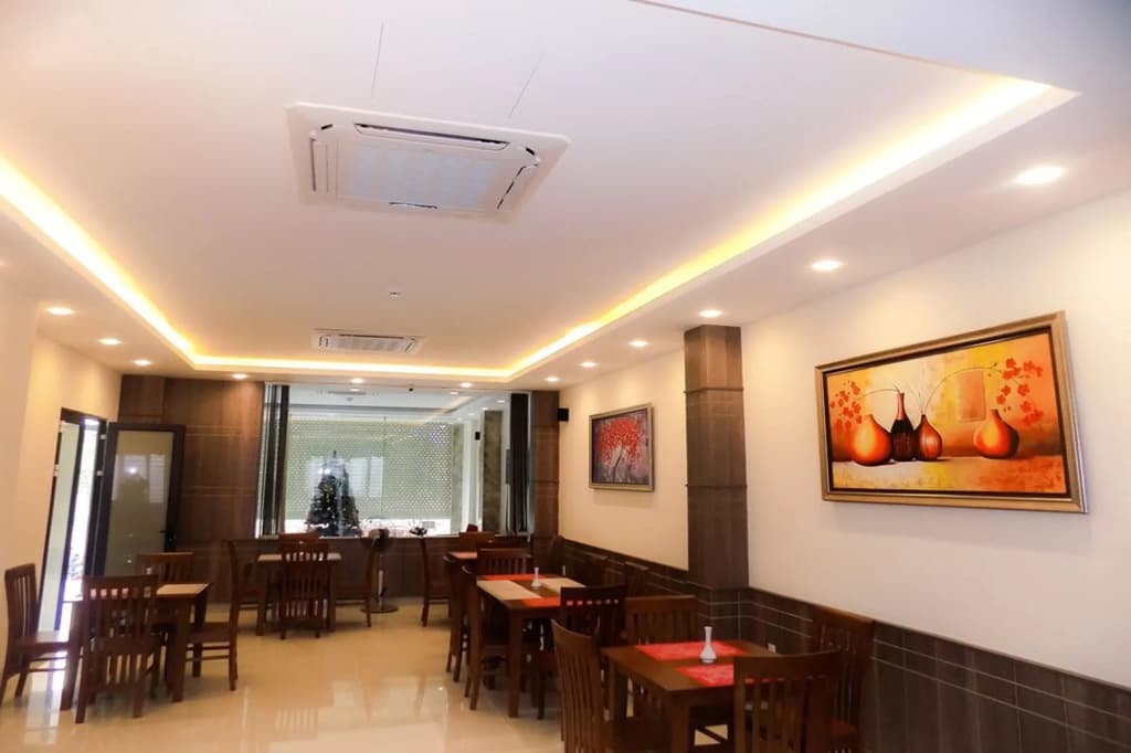 La Suite Hotel Da Nang - photo 20