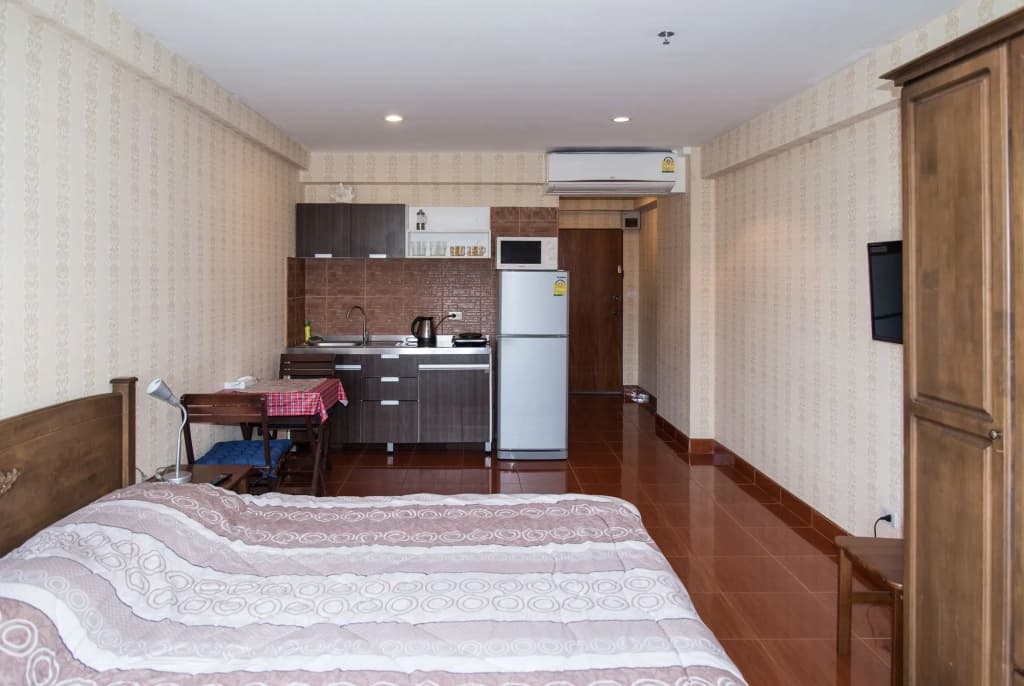 Jomtien Beach Condominium - photo 24