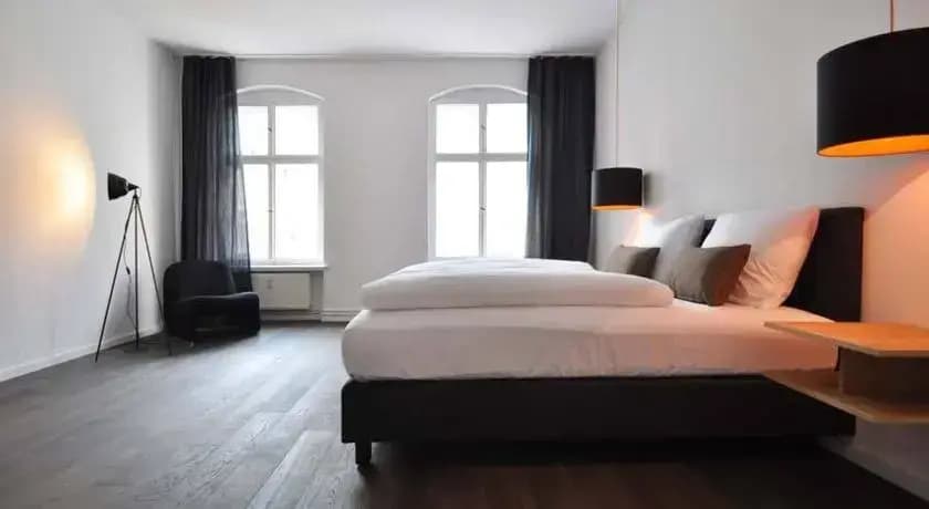 Homage Boutique Apartments - photo 6