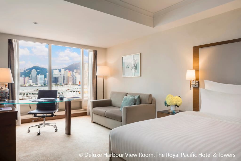 The Royal Pacific Hotel & Towers - photo 16