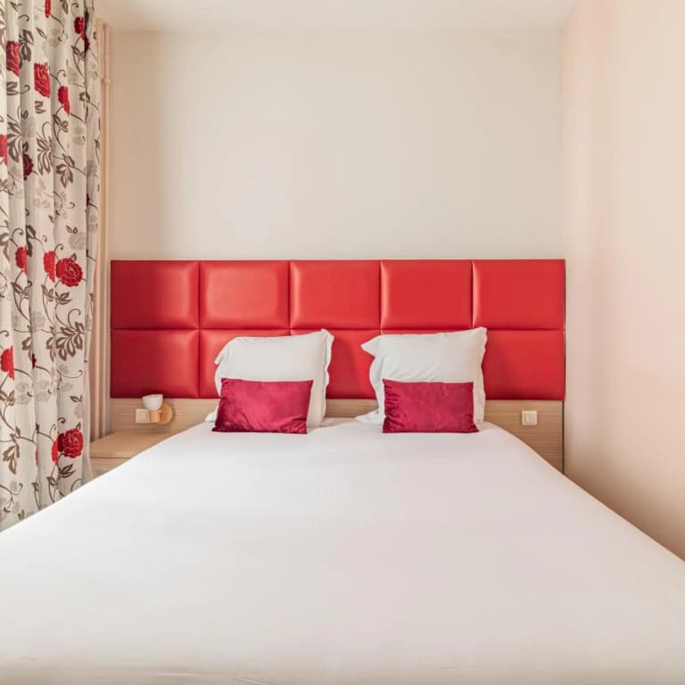 Hotel Riviera - photo 48