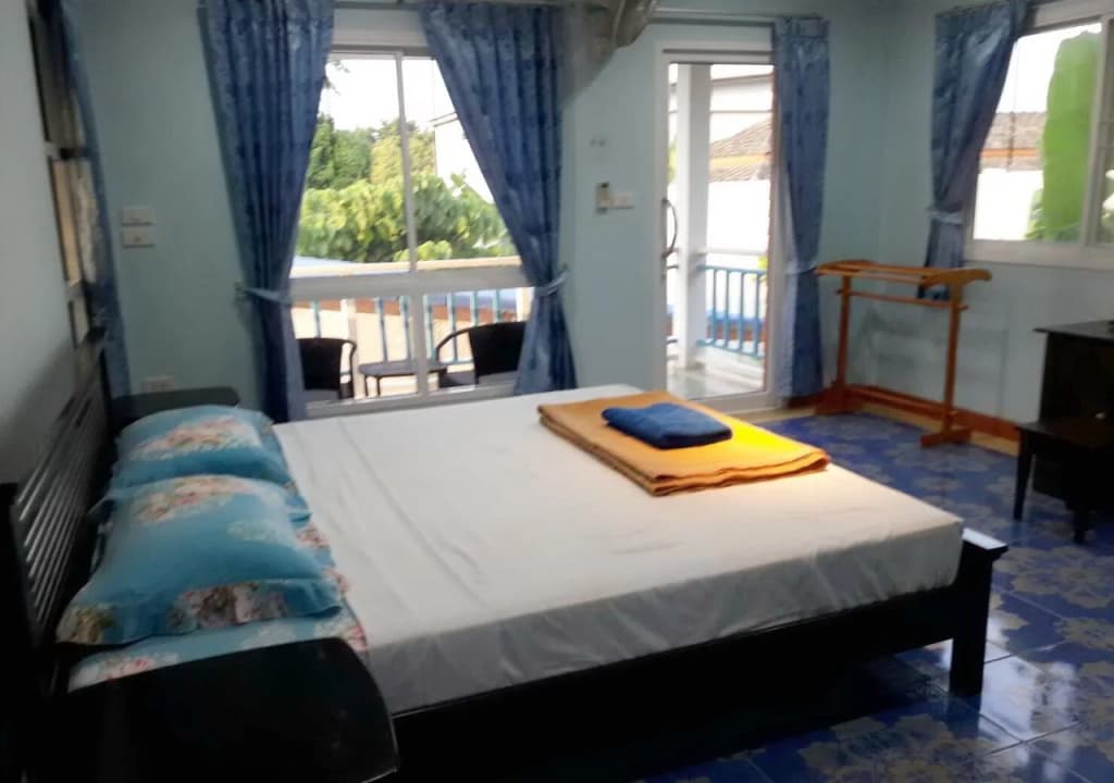 Aree Guesthouse 3 - photo 2