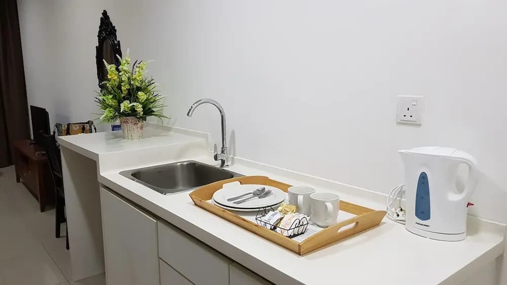 EUZMO Residences @ Trefoil Setia Alam - photo 16