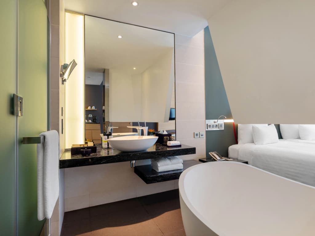 Pullman Saigon Centre - photo 8