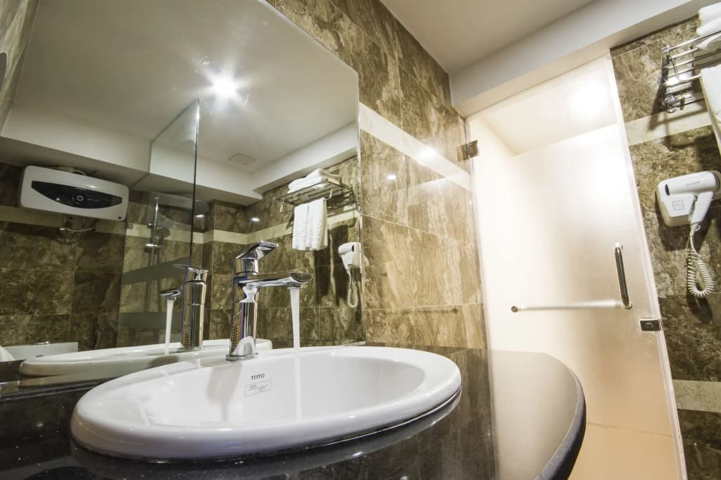 Sapphire Hotel - photo 10