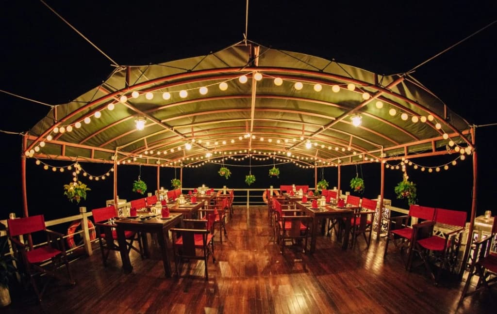 Renea Cruises Halong - photo 11