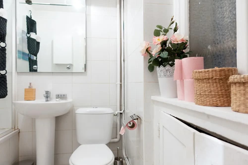 Chic & Spacious Flat at Tocqueville - photo 10