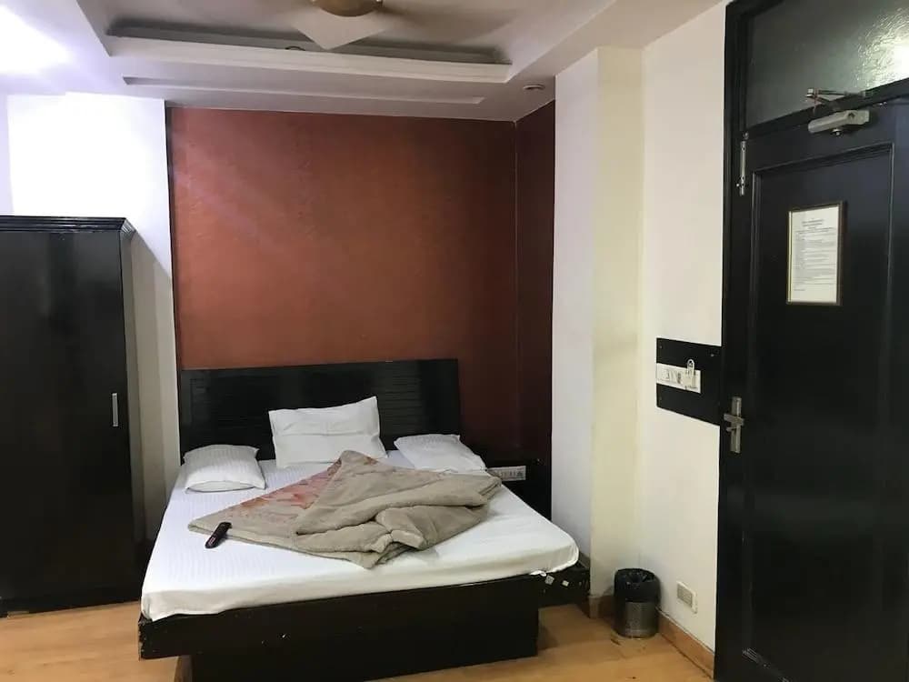 Hotel Dwarkadhish Intercontinental - photo 5
