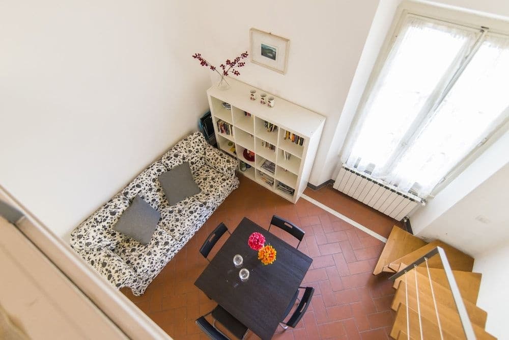 Della Scala Modern Apartment - photo 12