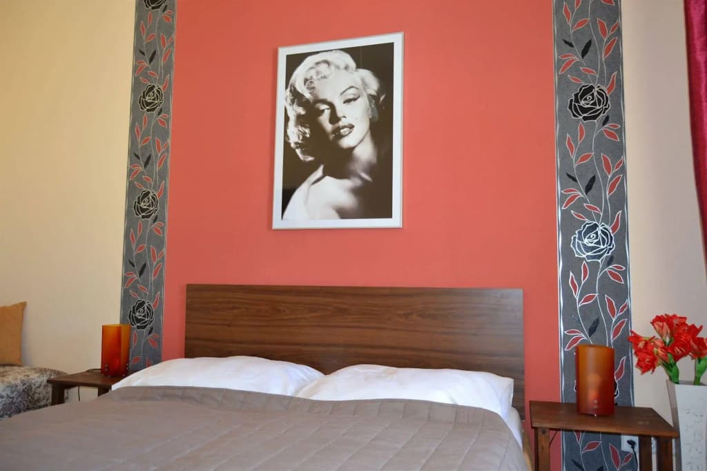 Melantrich Apartments - photo 2