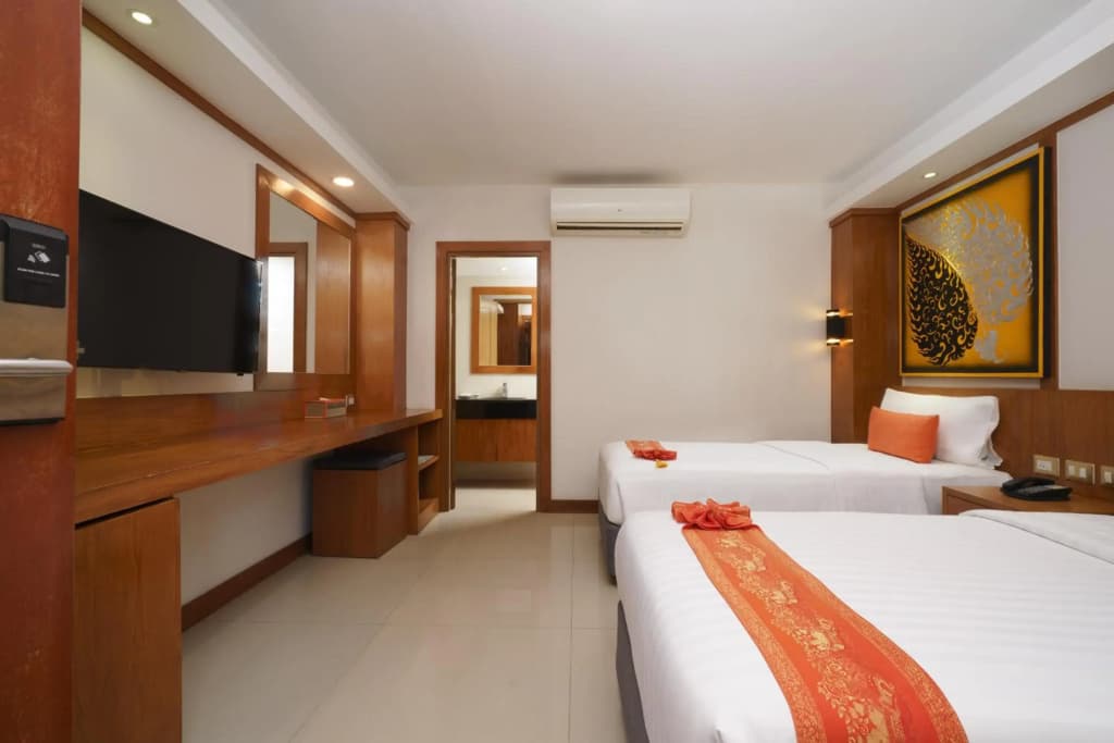 Chabana Kamala Hotel  - photo 5