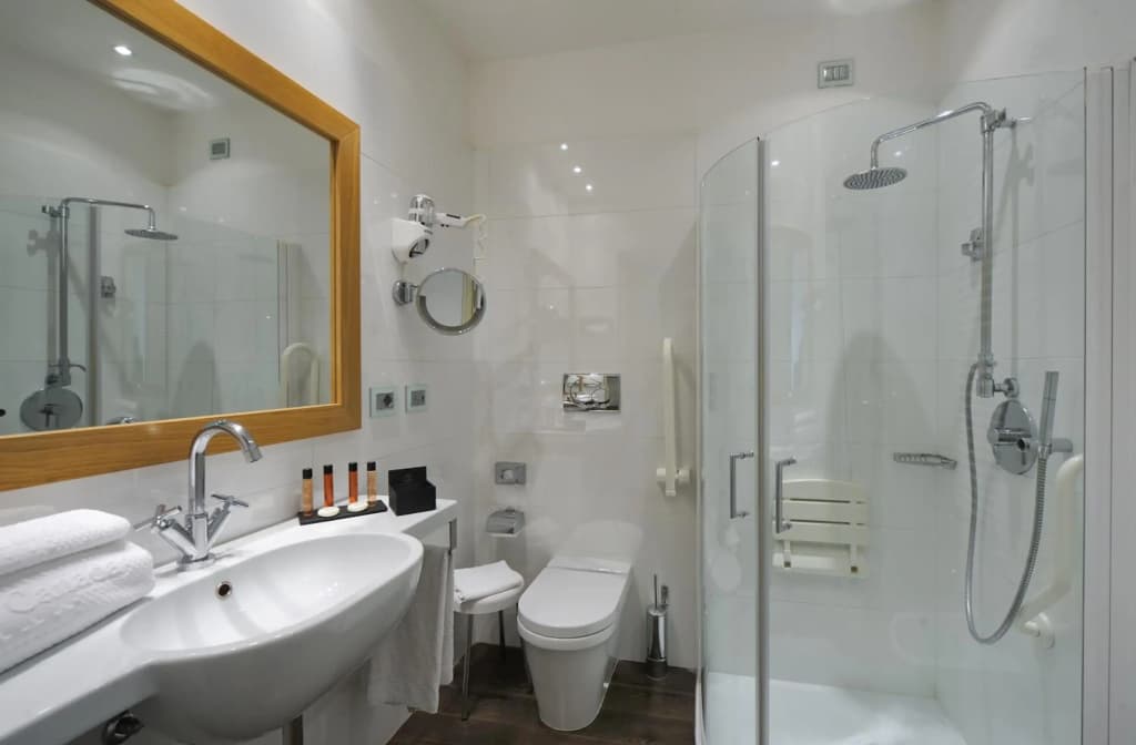 Canada Hotel - photo 5