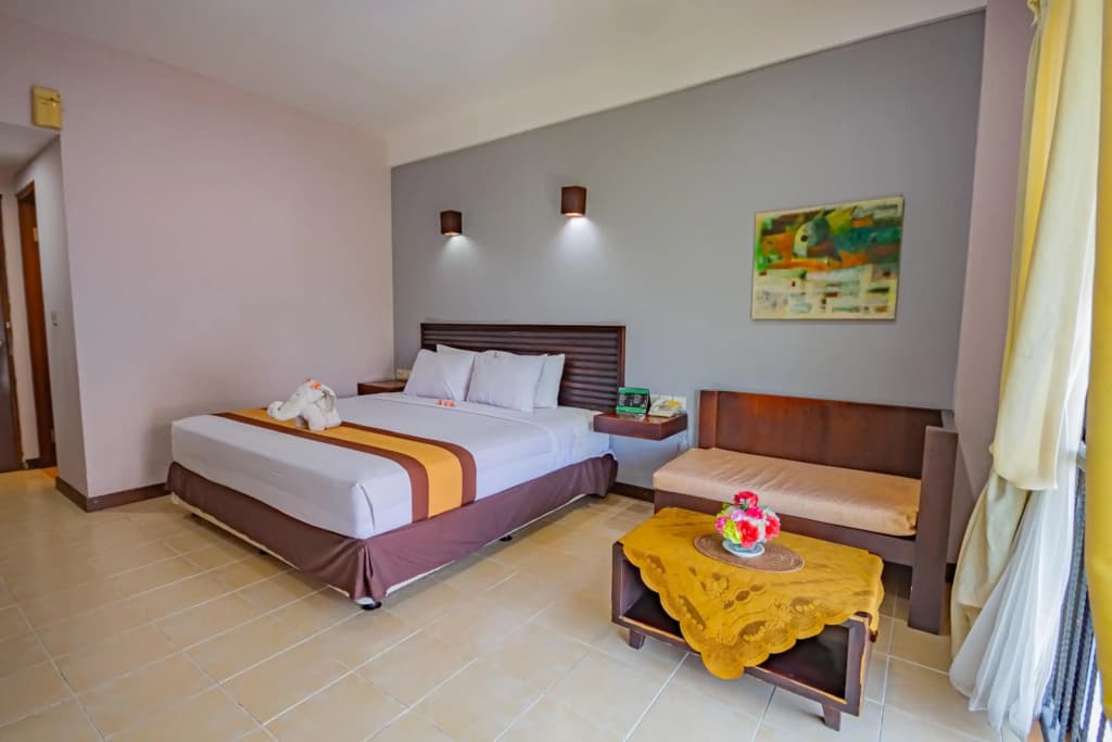 Grand Santhi Hotel - photo 5