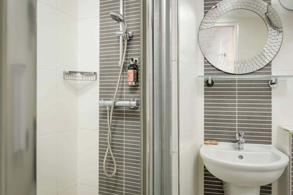 Hotel Arc de Triomphe Etoile - photo 8