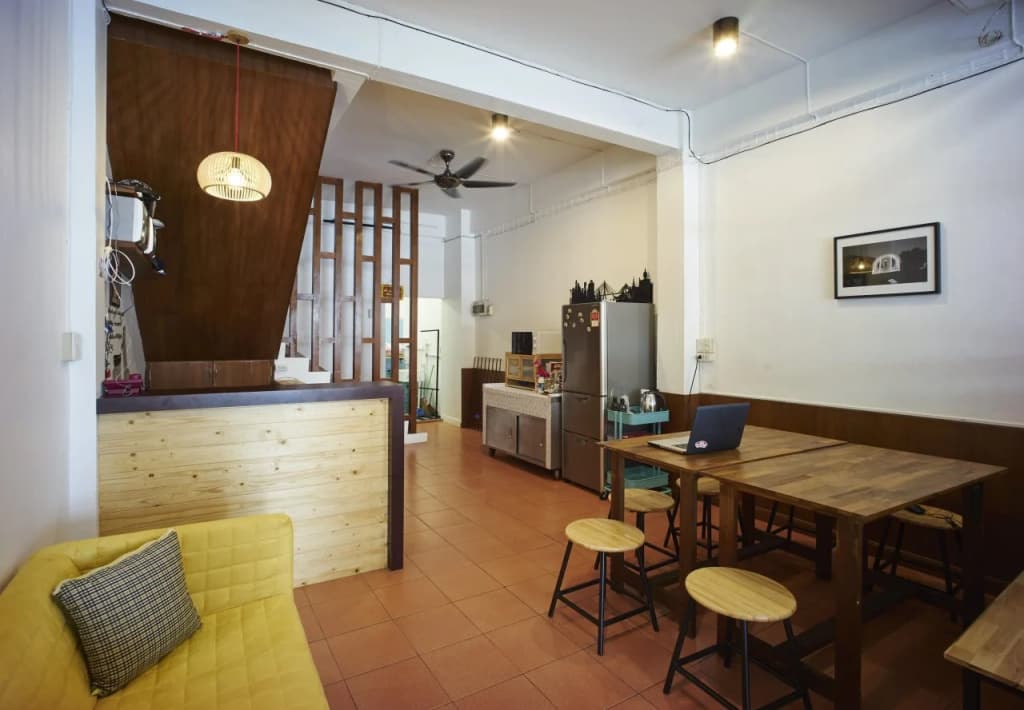 305 Hostel - photo 3