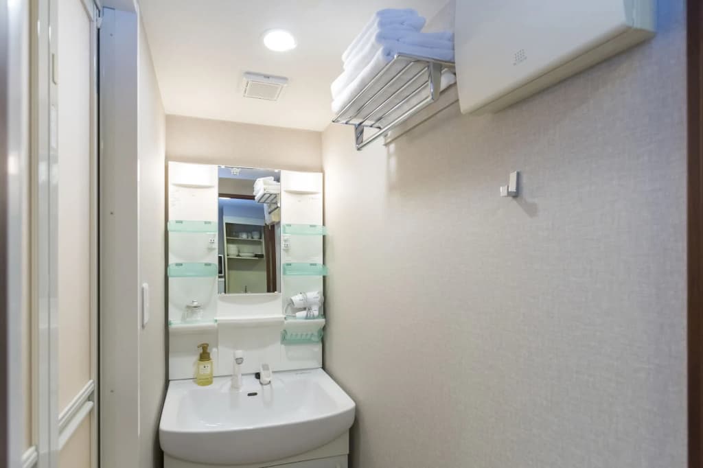 Rinn Sanjo Ohashi East - photo 8